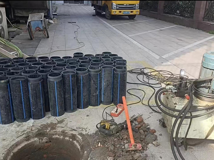 岷县PE置换管厂家 DN315置换管 非开挖管短管置换